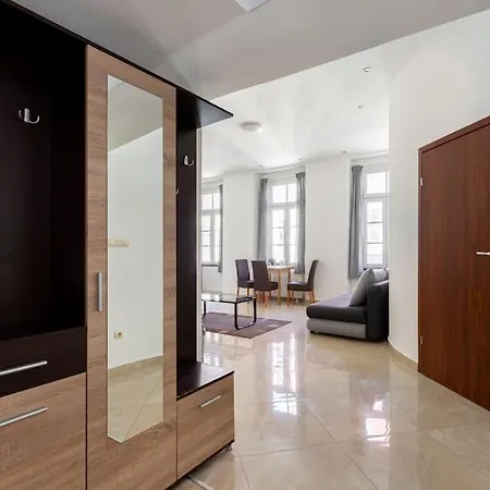 Elegant Downtown At Kiraly 39 Lejlighed Budapest