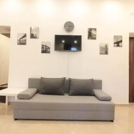 Apartament Elegant Downtown At Kiraly 39